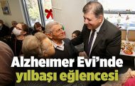 Alzheımer Evi’nde yılbaşı eğlencesi